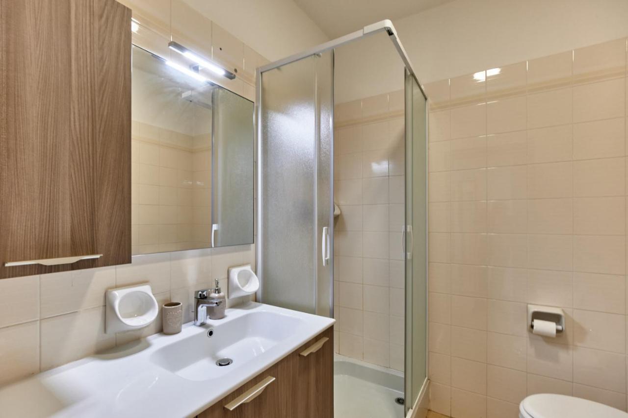 Lydie Apt. Exclusive Holigarda Desenzano del Garda Dış mekan fotoğraf